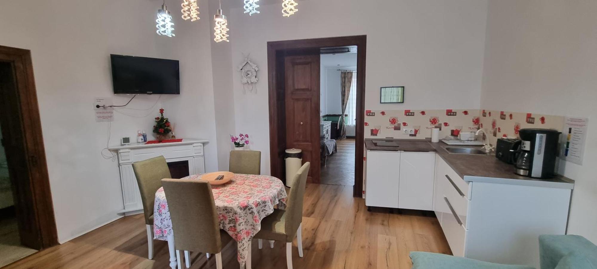Luxury Central Apartment In سيبيو المظهر الخارجي الصورة