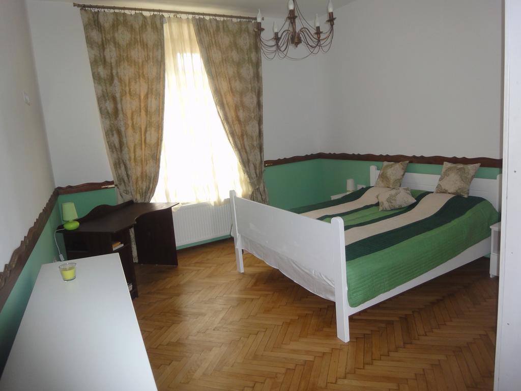 Luxury Central Apartment In سيبيو المظهر الخارجي الصورة